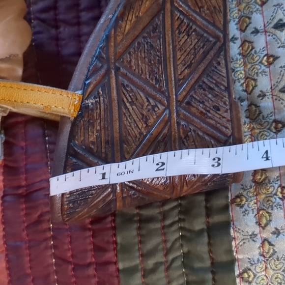 DORKING* genuine leather jewelled strappy buckled sandals, mustard size 37 - Picture 13 of 15